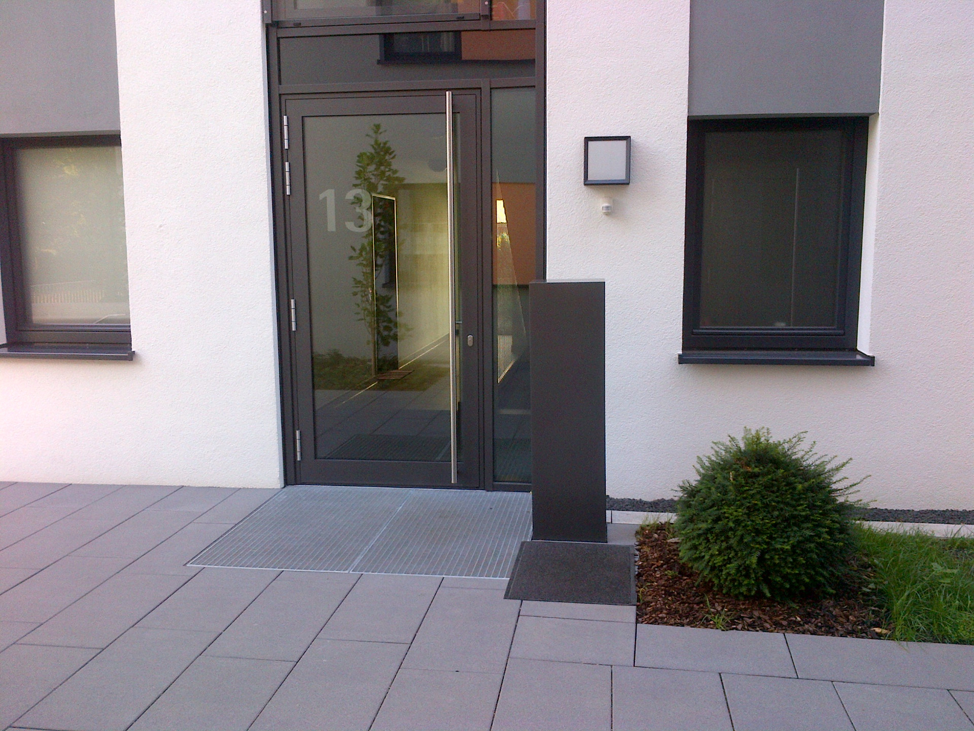 Exklusive 2- Zimmer-Wohnung mit Balkon in Feuerbach, Wildeckstraße 13, 70469 Stuttgart